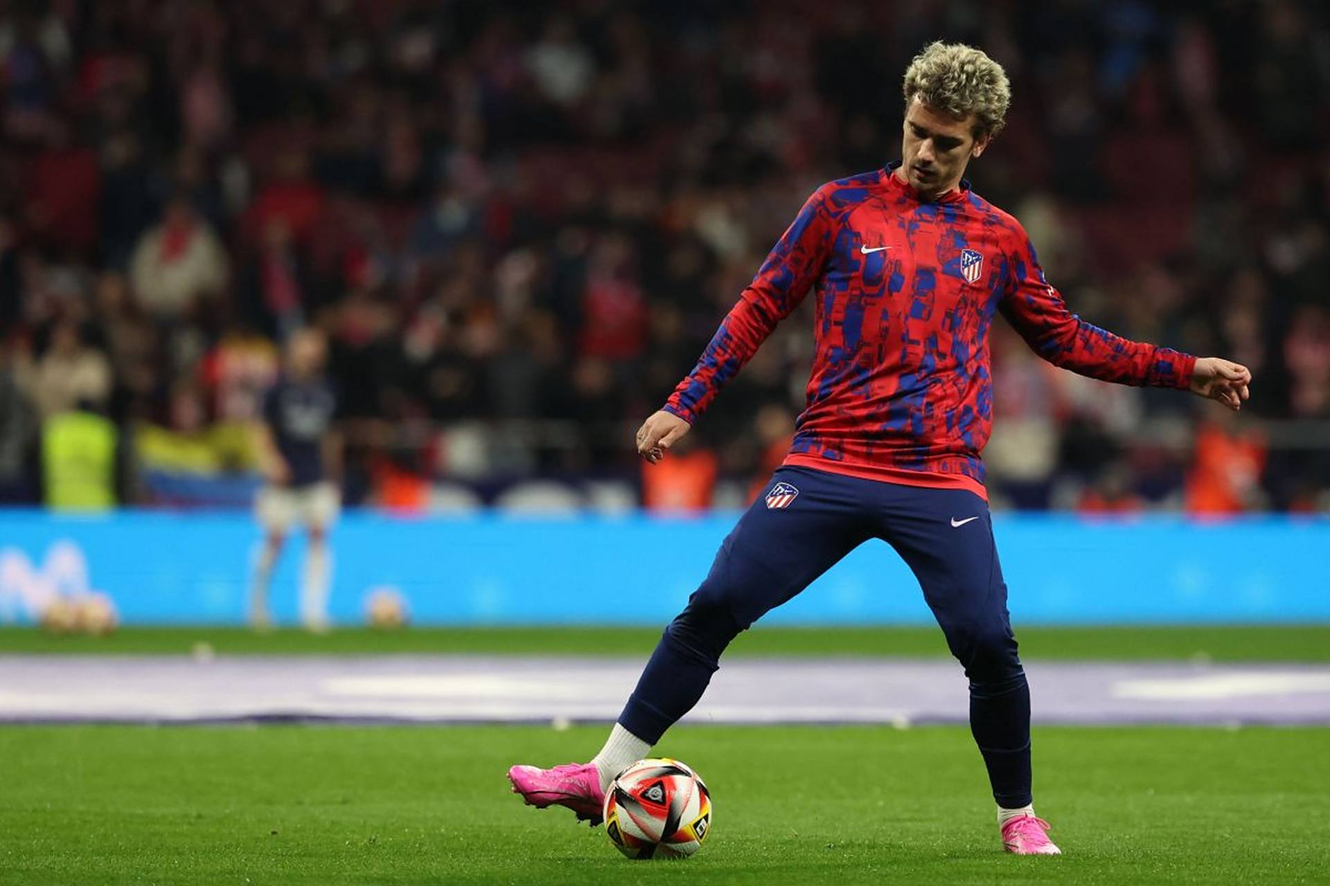 包含格拉纳达球员在比赛中展现出色技术的词条 包含格拉纳达球员在比赛中展现出色技术的词条